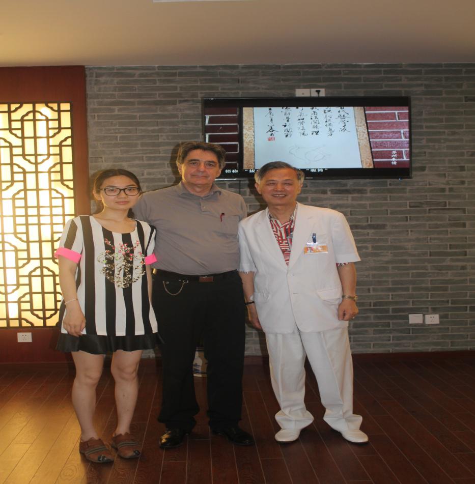 救死扶伤，爱无国界 ——东吴中西医结合医院 医术和服务感动肯尼亚病人